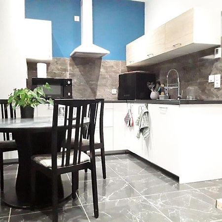 Maisonnette 28 M2 Au Fond Du Jardin Calme&Confort Mondeville  Exterior foto