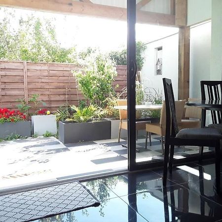 Maisonnette 28 M2 Au Fond Du Jardin Calme&Confort Mondeville  Exterior foto