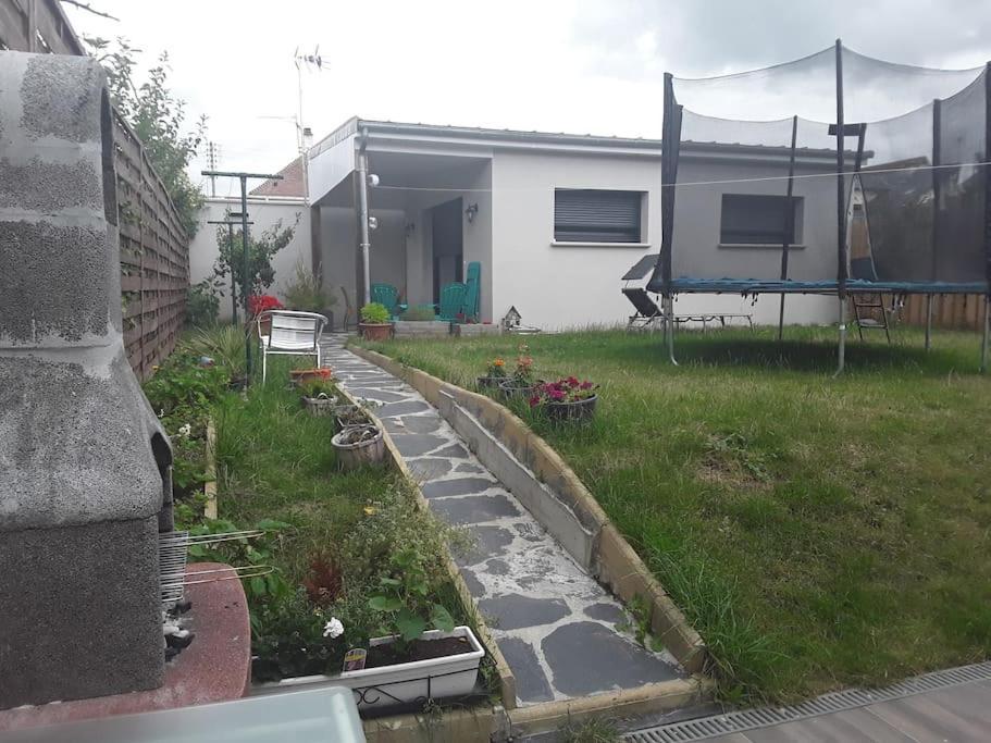 Maisonnette 28 M2 Au Fond Du Jardin Calme&Confort Mondeville  Exterior foto